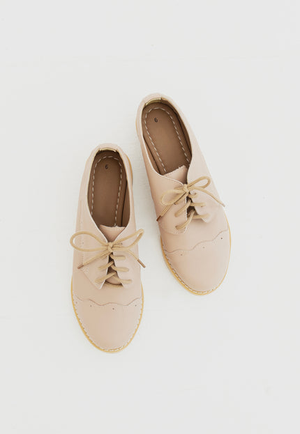 Classic Brogue Shoes: Nude Pink