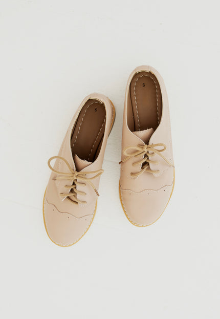 Classic Brogue Shoes: Nude Pink