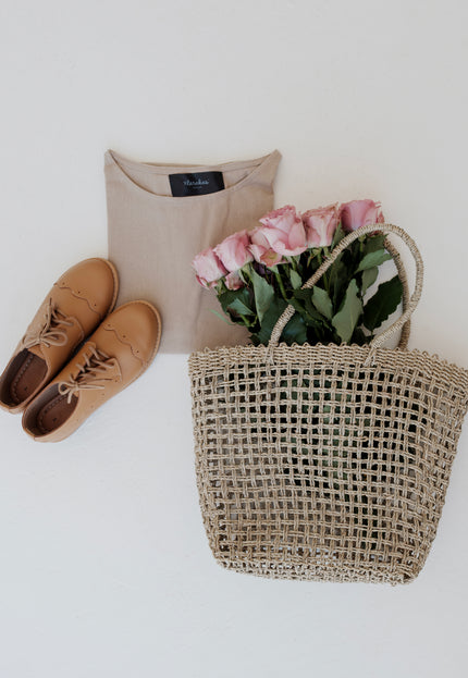 Classic Brogue Shoes: Tan