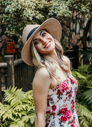 Aurelia Wide Brim Fedora Sunhat: Tan & White